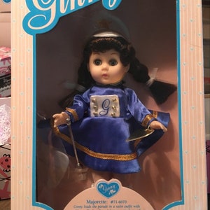 NIB Vogue Dolls Ginny Majorette Doll 8 Inch W/ Stand #71-3060