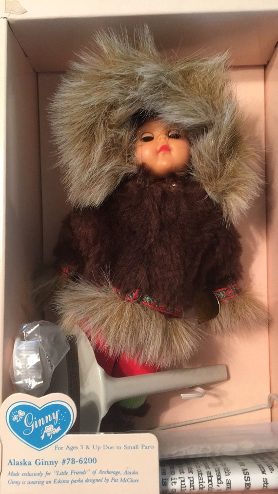 Dakin Vogue Dolls Ginny Doll Alaska w/ Accessories Parka #78-6200 Mint  Condition