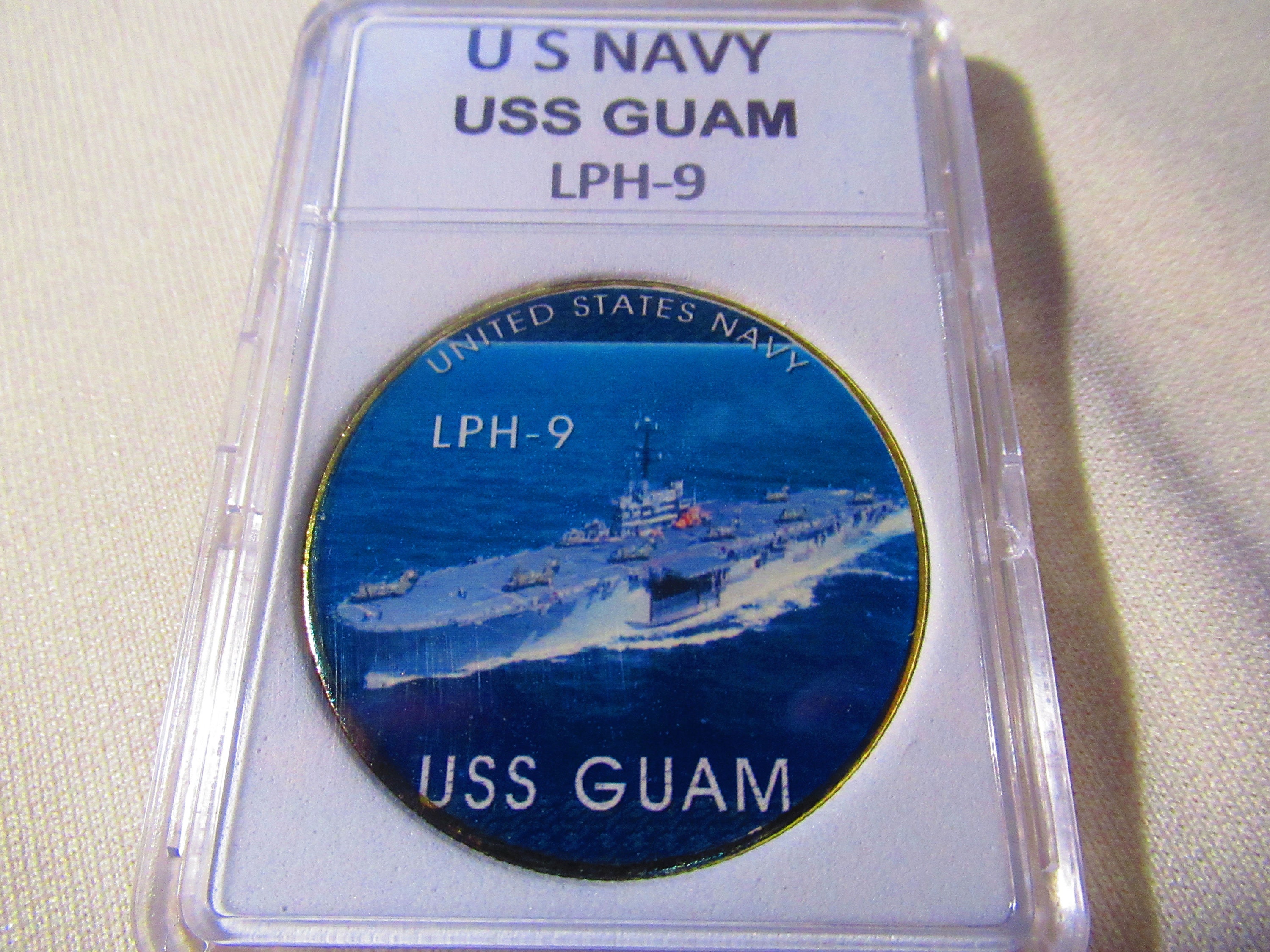 チャレンジ（米海軍） U S Navy - USS GUAM (LPH-9) Challenge Coin - Etsy 日本