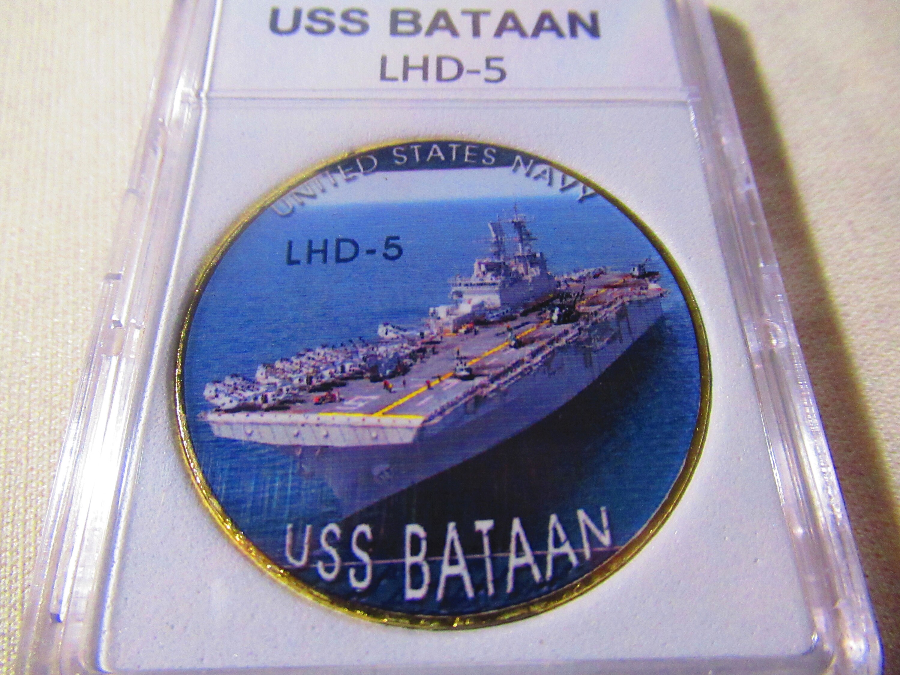バターン (強襲揚陸艦) - Wikipedia