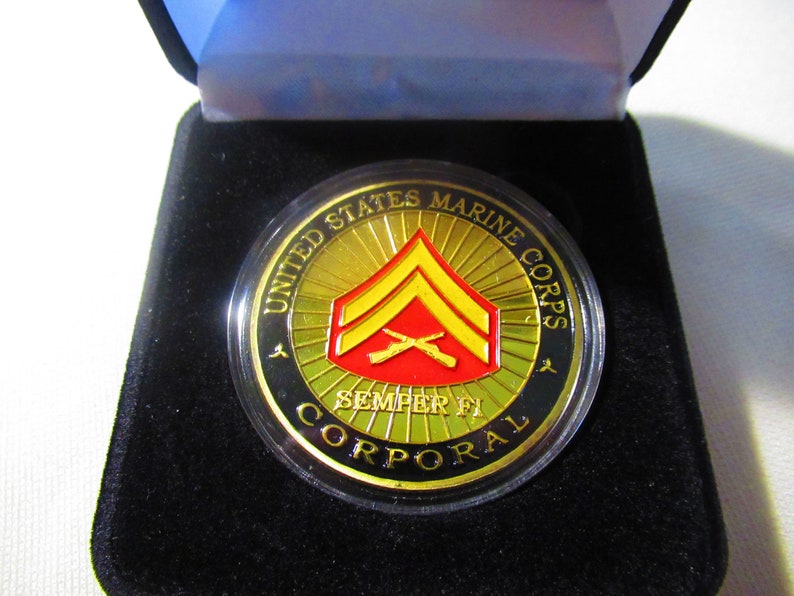 US Marine Corps Corporal Challenge Coin Blk Presentation Box