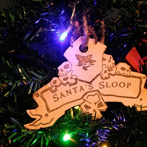 Sea of Thieves Custom &quot;THE FEARED&quot; Ship Crest Ornament