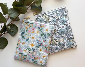 Pochette matelassée pour Kindle : étui floral à fermeture éclair pour liseuse - Cadeau pour les amoureux des livres