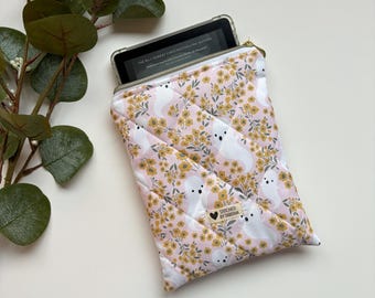 Housse matelassée pour Kindle : étui à fermeture éclair pour liseuse Ghost - Cadeau pour amoureux des livres