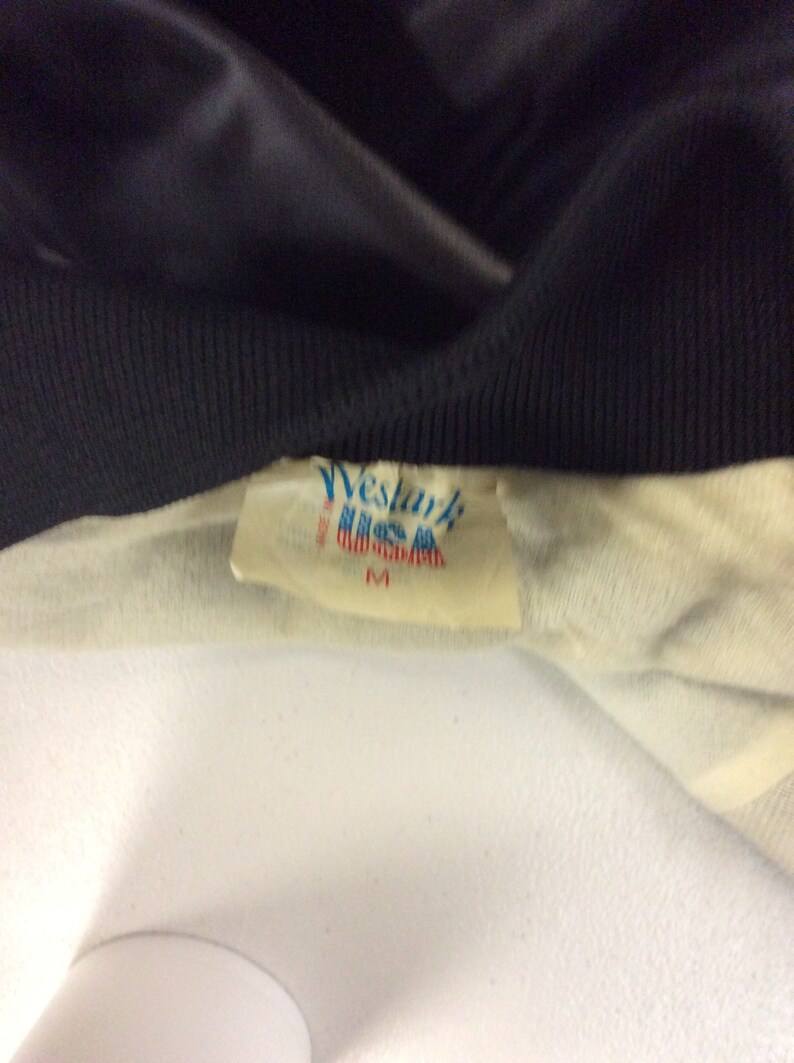 Made in USA Vintage 80/'s-90/'s Trump Plaza Atlantic City Centerpiece Classic Black Nylon Bomber Jacket Size M