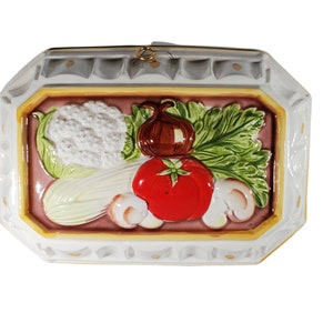 Italy Bassano Wall Decor Ceramic Mold Vegetables Celery Tomato 8&quot; x 11&quot;