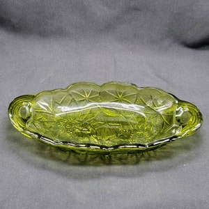 Indiana Glass Avocado Green Lily Pond Relish Candy Dish Sculptured Flowers