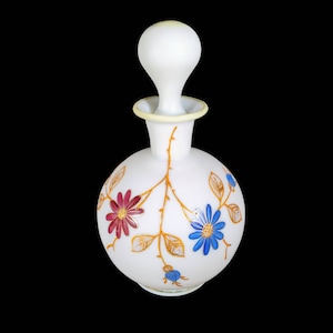 Decantador de perfume de vidrio soplado y pintado a mano en blanco satinado