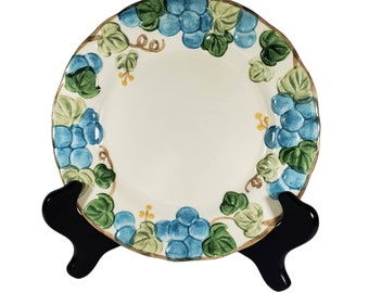 Metlox Poppytrail Grapes Dinnerware