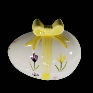 Vintage Interpur Ceramic Easter Egg Trinket Dish
