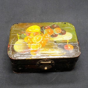 Vintage Hand Painted Hinged Jewelry Box Trinket Keeper