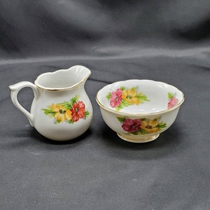 Miniature Porcelain Individual Service Open Sugar Bowl and Creamer Made in Japan