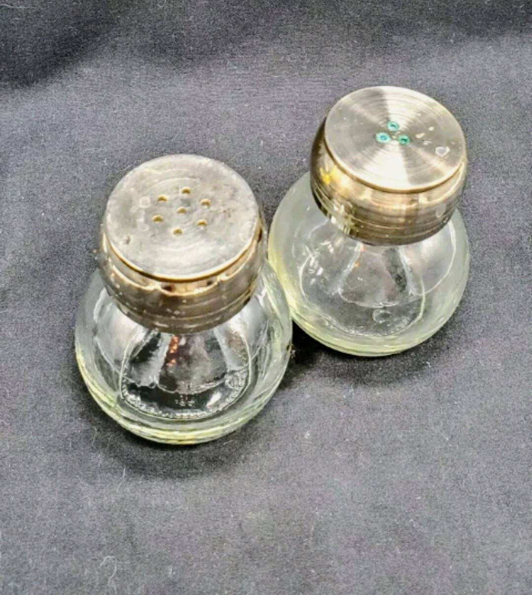 レストランスタイルのひょうたん型塩コショウ入れ - Etsy 日本