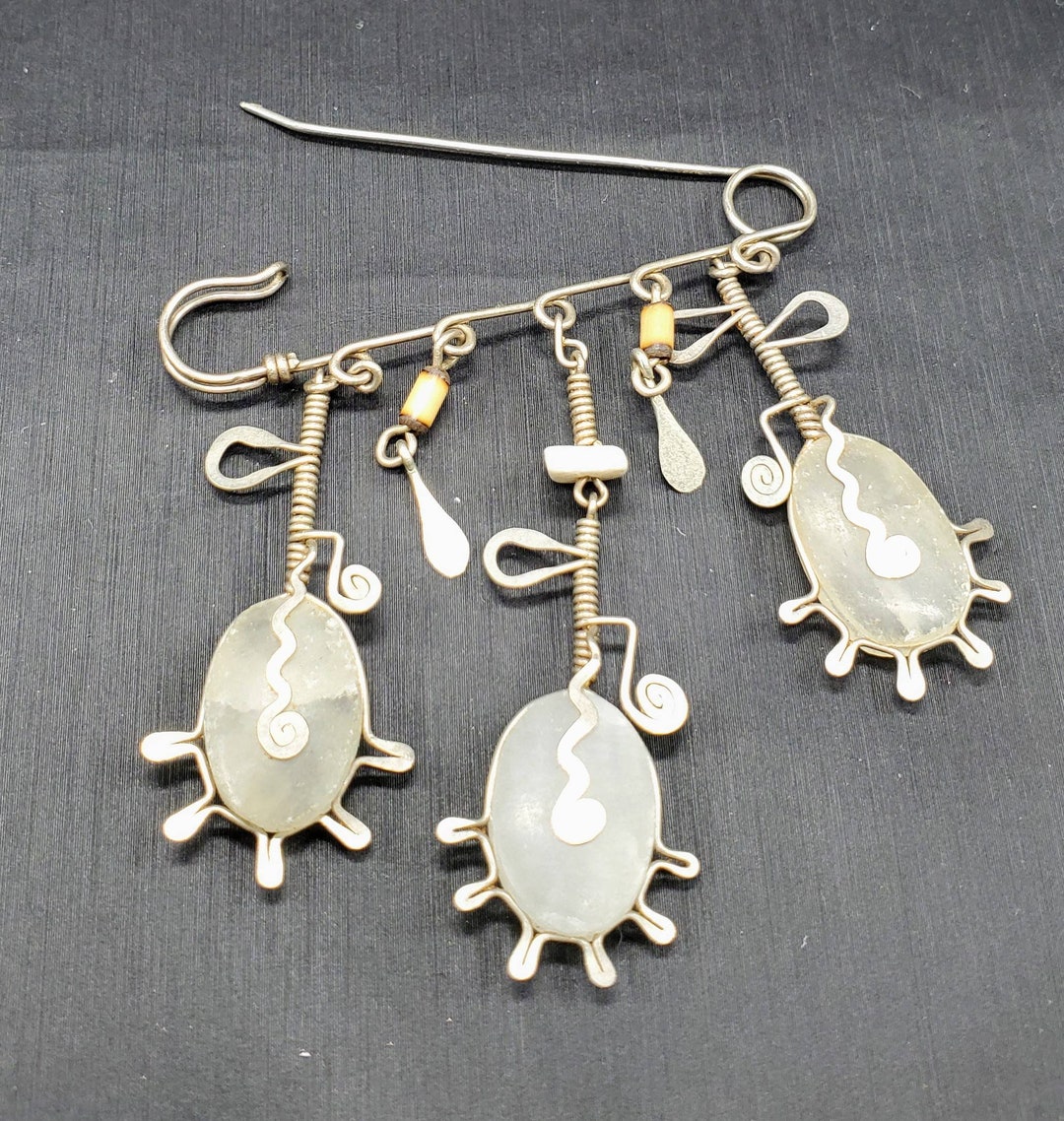 Épingle Ou Porte-écharpe Fusée Henri Bendel - Neuf Avec étiquettes, Design Ludique Et Rétro, Accessoire De Mode Original