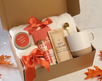 Luxury  Gift Box Variety | Hygge Gift Box for Her | Fall Vibes Gift Set | Personalized Gift | Handmade Candle