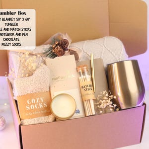 Regalo de cumpleaños para ella. Regalo de estilo acogedor. Paquete de cuidados para mujer. Regalos de decoración navideña. Cozy Box