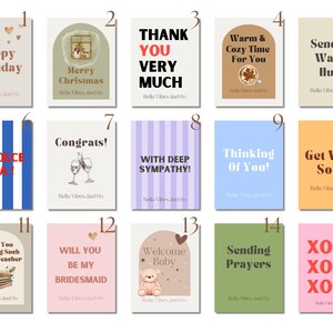 Puede incluir: Una colecci&oacute;n de 15 tarjetas de felicitaci&oacute;n con varios mensajes. Las tarjetas presentan diferentes fondos de color y texto como "Feliz Cumplea&ntilde;os", "Feliz Navidad", "Gracias" y "XOXO". Cada tarjeta tiene un dise&ntilde;o &uacute;nico.