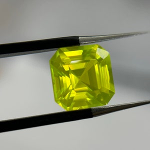 Unique Custom Laser Gemstone High Fluorescent Green 10CT Czochralski LUAG Lutetium Aluminum Garnet Synthetic Crystal Lab of Loose Gem