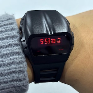 Men Digital Space Retro Future Tech Style Watches Sport Racing Fashion Trendy Led Niche Personalized Stainless Steel Metal Watches