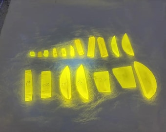 Czochralski - Lumogarnet GAGG (Ce) Faceta en bruto Cristal artificial Corte Gemas Piedra fluorescente Laboratorio Piedras preciosas Cristal láser ¡Usted selecciona!