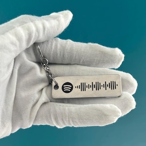 Personalized Spotify Code Keychain: Engraved Stainless Steel Music Gift