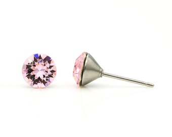 6 mm rosa Swarovski-örhängen | Örhängen med oktoberkristaller | Miniörhängen med födelsesten | Eleganta rosa örhängen | Hypoallergena örhängen | Vardagsörhängen