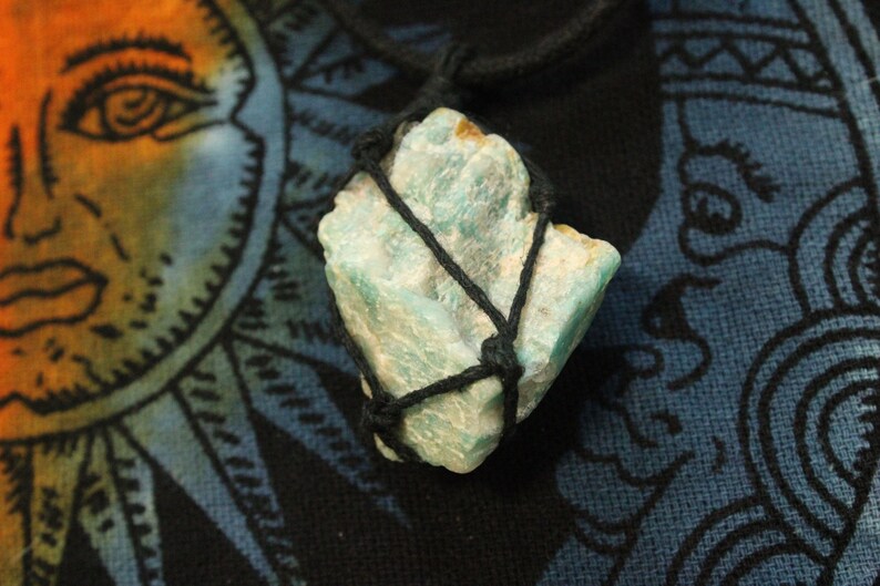 Hempwrapped RAW Crystals Etsy