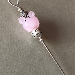 cake tester cookie scribe pink pig glass figure with silver plated metal accents food grade stainless steel with magnetic hook image 3