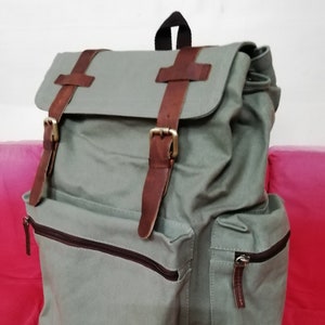 Canvas Backpack, Hiking Rucksack, Waxed Canvas Leather Laptop Backpack for Men / Women, Vintage Travel Rucksack