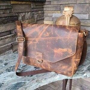 Vintage läderväska, handväska med handtag, axelväska, messengerväska, crossbodyväska damväska i läder, tre storlekar bild 2