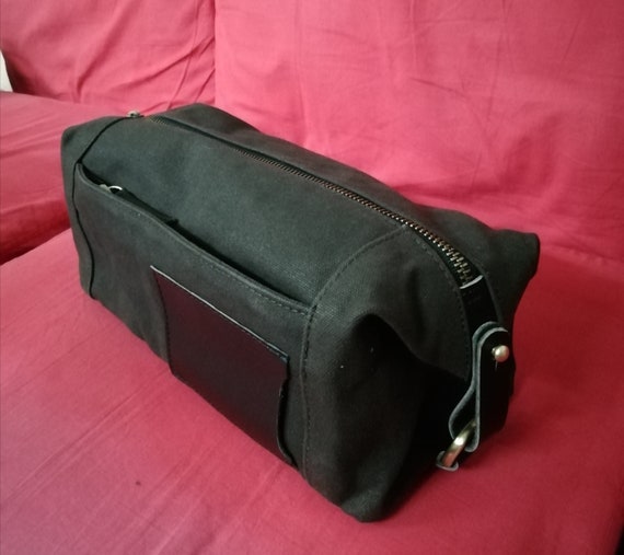 Leather Cosmetic Bag, Make up Toiletry Bag Dopp Kit Case