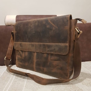 Bolso de mano de cuero vintage personalizado, hecho a mano, tipo maletín, tipo mensajero, para hombre, bolso de hombro de cuero, bolso escolar para portátil, el mejor regalo para el Día del Padre.