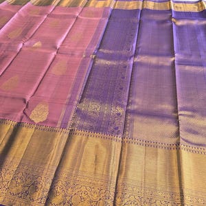 Pallu view showing kanjivaram pallu with rich gold zari weaving