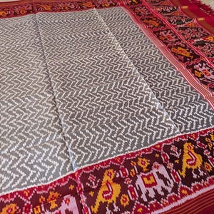 Grey Patola Silk Dupatta | Pure Mulberry Silk | Single Ikat Weave | Traditional Indian Dupatta | Trousseau Essential | 2.5 Mtrs