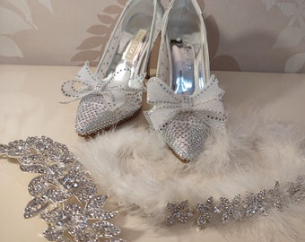 Block heel wedding IVORY leather sandals Handmade ivory leather heels Bridal shoes Pearl wedding shoes wedding set of 3