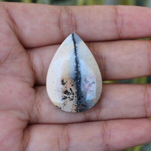 Maligano jasper cabochon