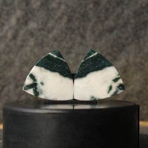 Blue Tede seam agate pair