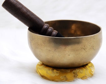 5 inches diameter  singing bow-Handmade singing bowl from Nepal-Chakra healing Tibetan singing bowl-singing bowl for Meditation