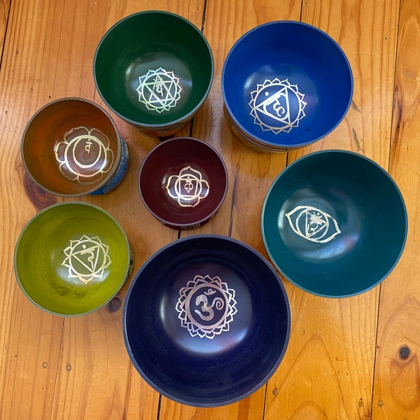 seven chakra singing bowl set-set of 7 singing bowl -Chakra Healing singing bowl set from Nepal-Best for Healing and balancing chakra