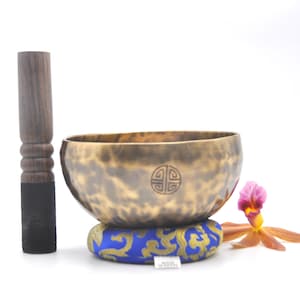 Handmade Full Moon Singing Bowl: Chakra Healing Yoga Bowl (6.5 inches)