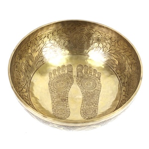 Foot carved Extra Large -18 inches Diameter Handmade singing bowl from Nepal-Able to stand inside-Blessed with Mantra by Monk-Chakra Balance