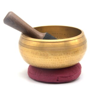 6  inches Diameter Hand Beaten singing bowl-Mantra Mandala singing bowl-Chakra Healing Singing bowl from Nepal-Yoga bowl-Meditaiton