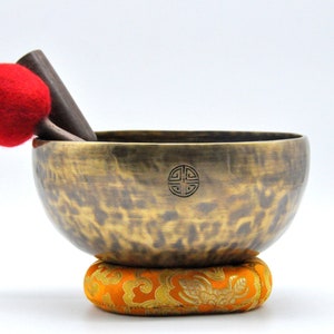 Full Moon Singing Bowl (9-inch): Chakra Healing & Meditation