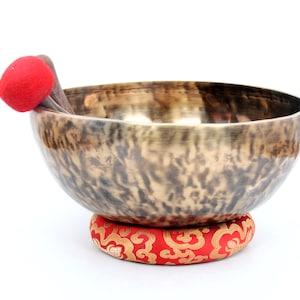 Handmade Himalayan Singing Bowl (30cm) - Chakra Healing & Sound Therapy