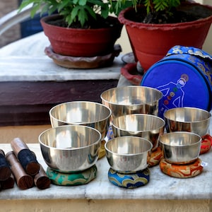 Chakra Singing bowl set-Singing bowl set of 7-7 chakra healing Handmade singing bowl set-best for Balancing chakra and meditation-Nepal