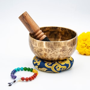 5 inches Diameter Handmade singing Bowl-Tibetan Singing bowl-meditation bowl-Chakra healing Himalayan singing bowl from Nepal-yoga and peace