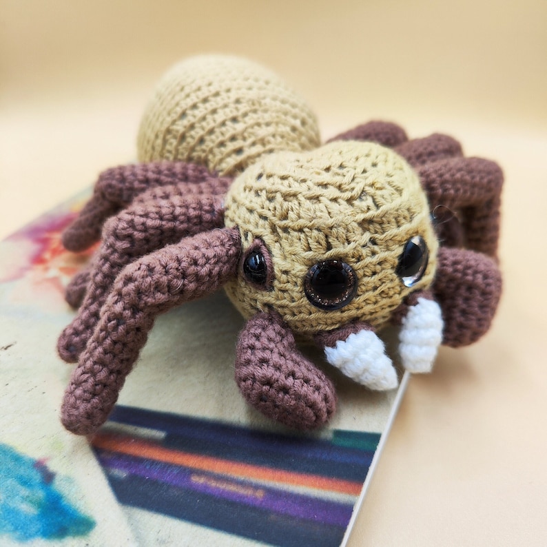 SPIDER Pattern PDF - Gothic Crochet Jumping Spider Halloween Amigurumi Hanging Spider Amigurumi Pattern Halloween Decor Crochet Spider