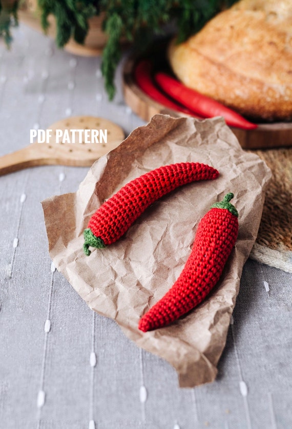 CHILI PEPPER Crochet Pattern PDF -  Amigurumi hot pepper pattern. Crochet chili pattern. Vegetables crochet patterns. Food crochet patterns