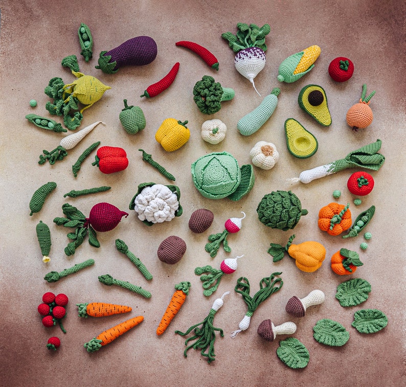 ALL VEGETABLES crochet patterns PDF - Farmer's Market - Play food amigurumi toy. Crochet food digital pattern. Crochet vegetables market bag image 2