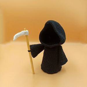 GRIM REAPER amigurumi toy pattern PDF Halloween crochet pattern. Death crochet pattern. Amigurumi Grim Reaper with scythe crochet pattern image 2